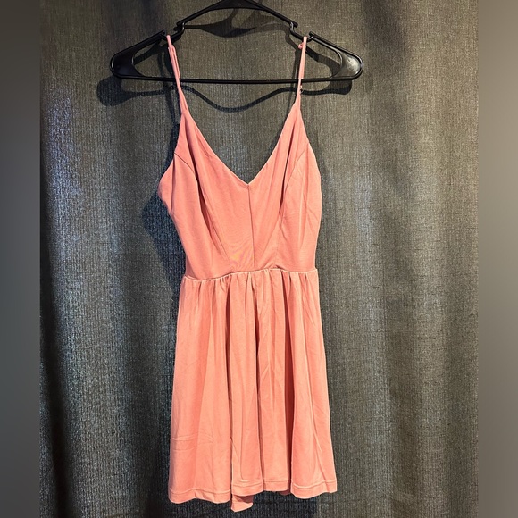 LOVE TREE ROMPER - Picture 1 of 6